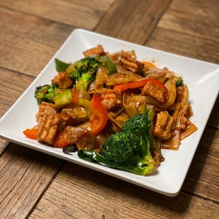 Drunken Noodle